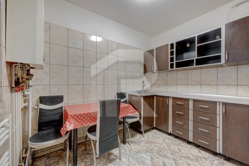 Berceni – Piata Resita, 3 camere, 73 mp total, centrala proprie, loc parcare!